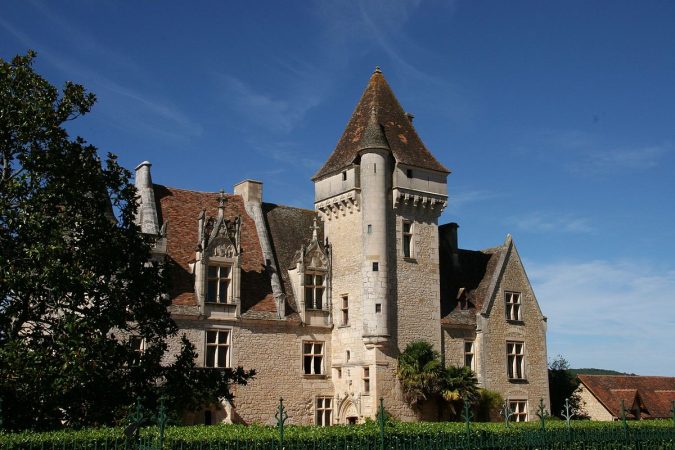 1200px-Chateau_des_milandes_d0